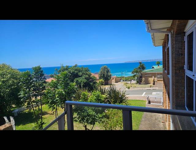 5 BEDROOM HOUSE FOR SALE IN REEBOK